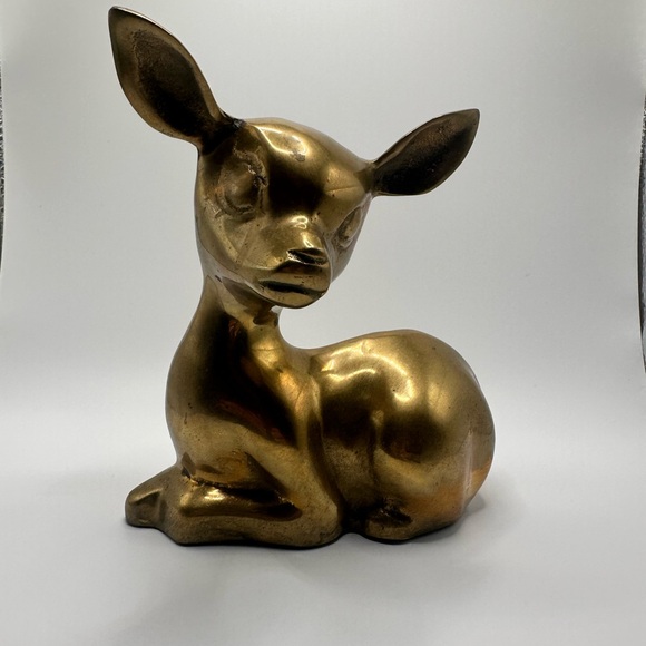 Vintage Brass Deer Figurine Mid Century Modern Gold Fawn Statue Woodland Decor - Picture 3 of 6